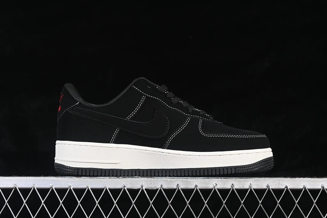 Nike Air Force 1 "Heartbreaker"