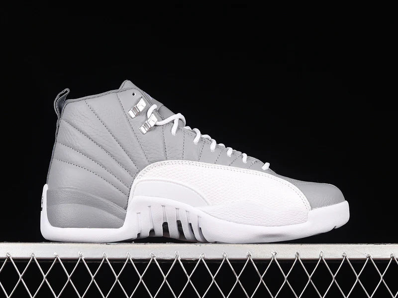 Air Jordan 12 Retro "Stealth"