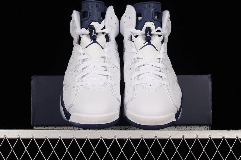 Air Jordan 6 Retro "Midnight Navy"