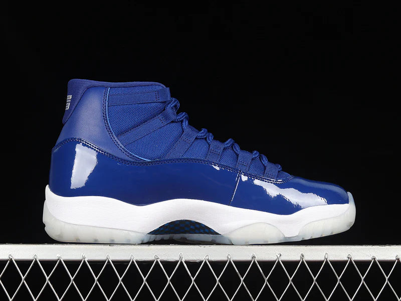 Air Jordan 11 Retro "Royal Midnight Navy"