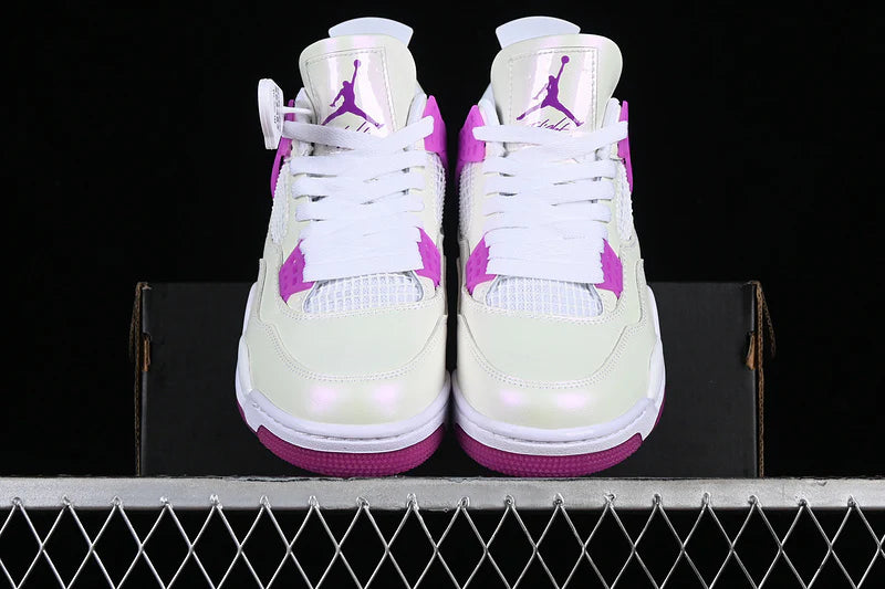 Air Jordan 4 Retro "Hyper Violet"