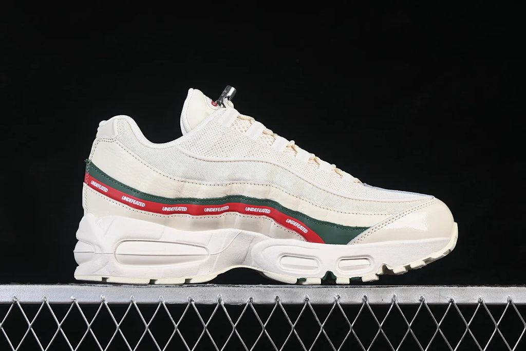 Nike Air Max 95 x UNDEFEATED "White"