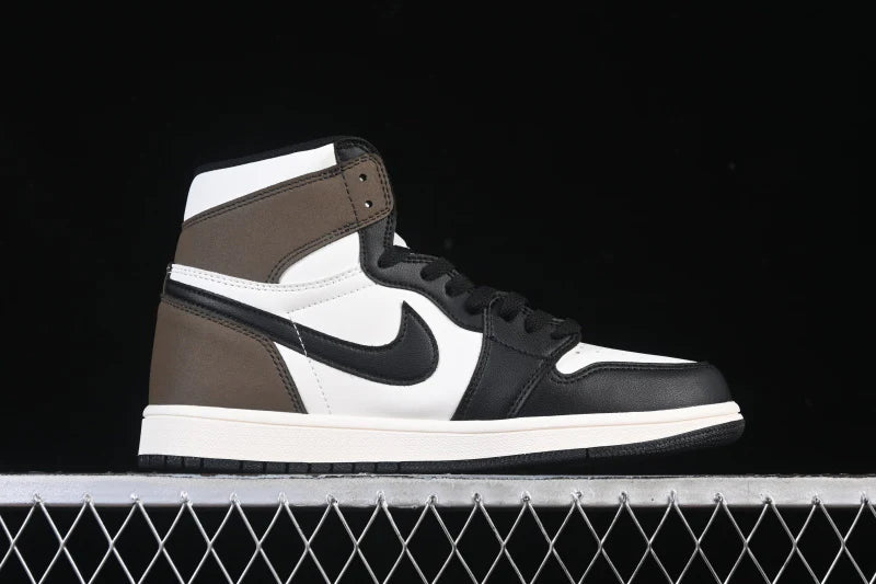 Air Jordan 1 Retro High OG "'Dark Mocha"