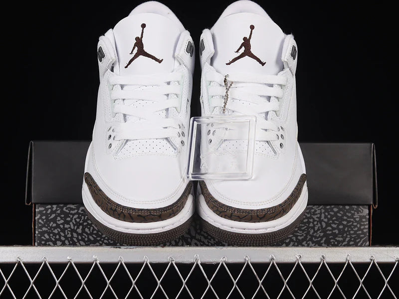 Air Jordan 3 Retro "Mocha"