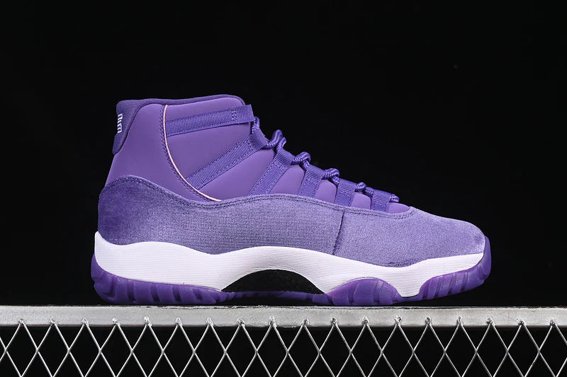 Air Jordan 11 Retro "Purple Rain"