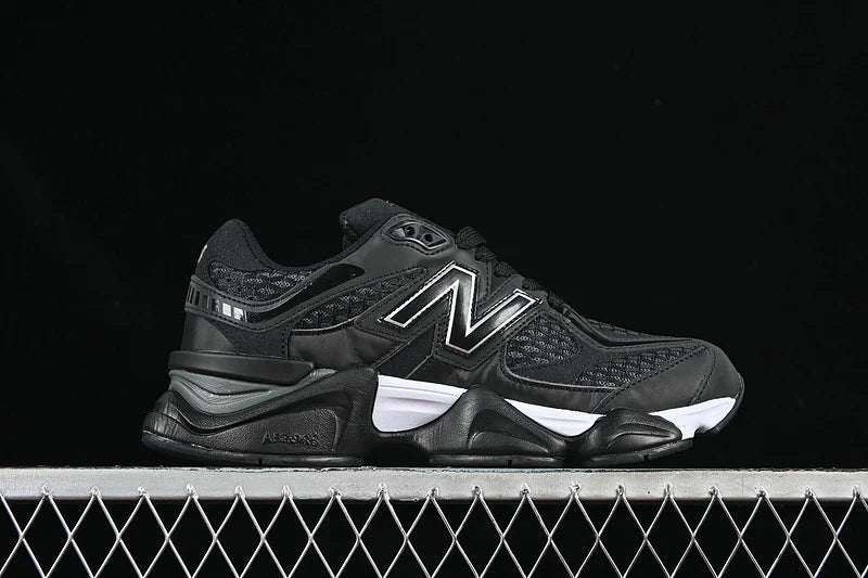 NB 9060 "Palace Black/Silver"