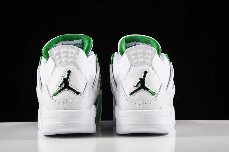 Air Jordan 4 Retro "Metallic Green"