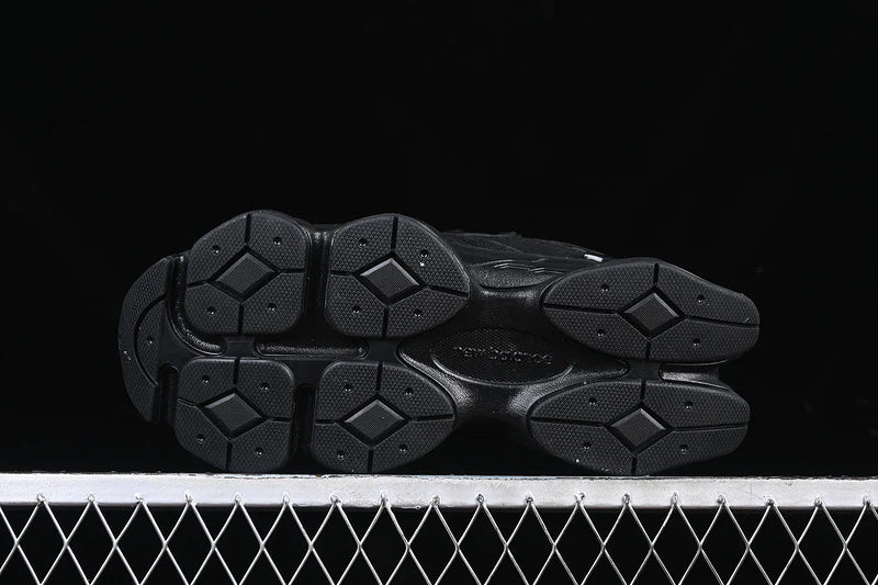 NB 9060 "Suede Patent/Triple Black"