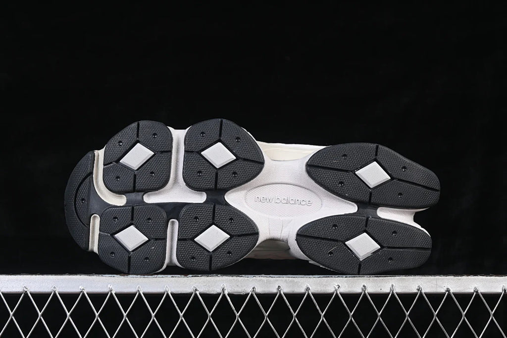NB 9060 "White/Black/Metallic Silver"
