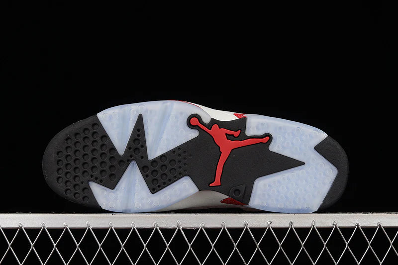 Air Jordan 6 Retro "Red Oreo"