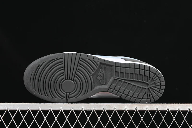 Nike SB Dunk Low "Anthracite Light Armory Blue"
