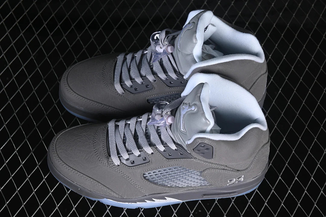 Air Jordan 5 Retro "Wolf Grey"