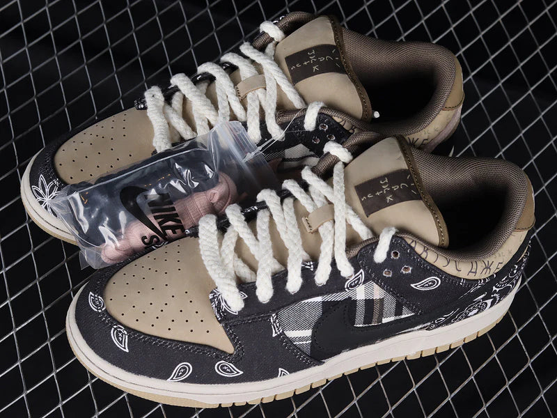 Air Jordan 1 Retro Low OG X Travis Scott "Cactus Jack"