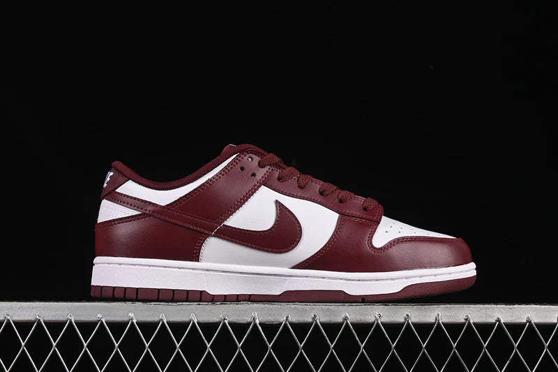 Nike SB Dunk Low "burgundy"