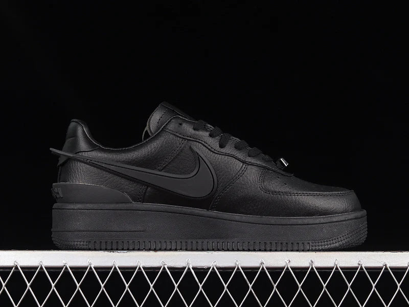 Air Force 1 Low SP AMBUSH "Black"