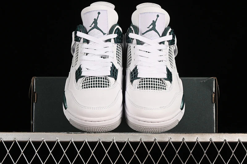 Air Jordan 4 Retro "Oxidized Green"