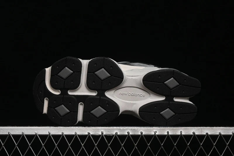 NB 9060 "Black/Grey"