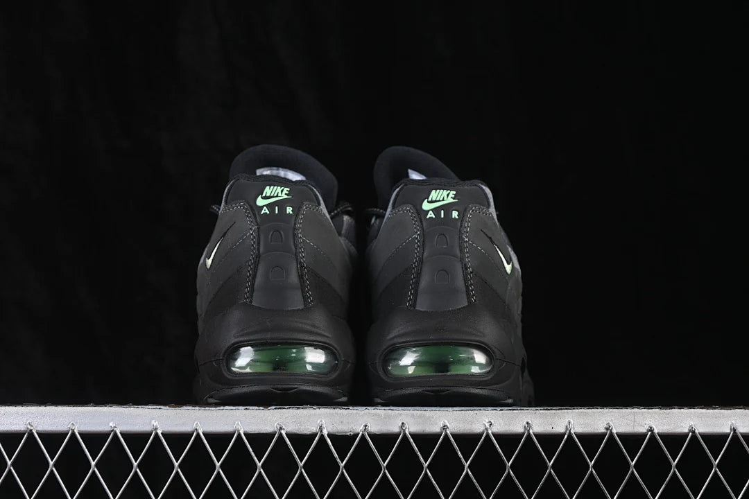 Nike Air Max 95 "Vapor Green"