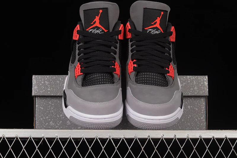 Air Jordan 4 Retro "Infrared"