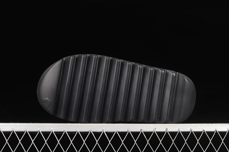 Adidas Yeezy Slide "Granite"