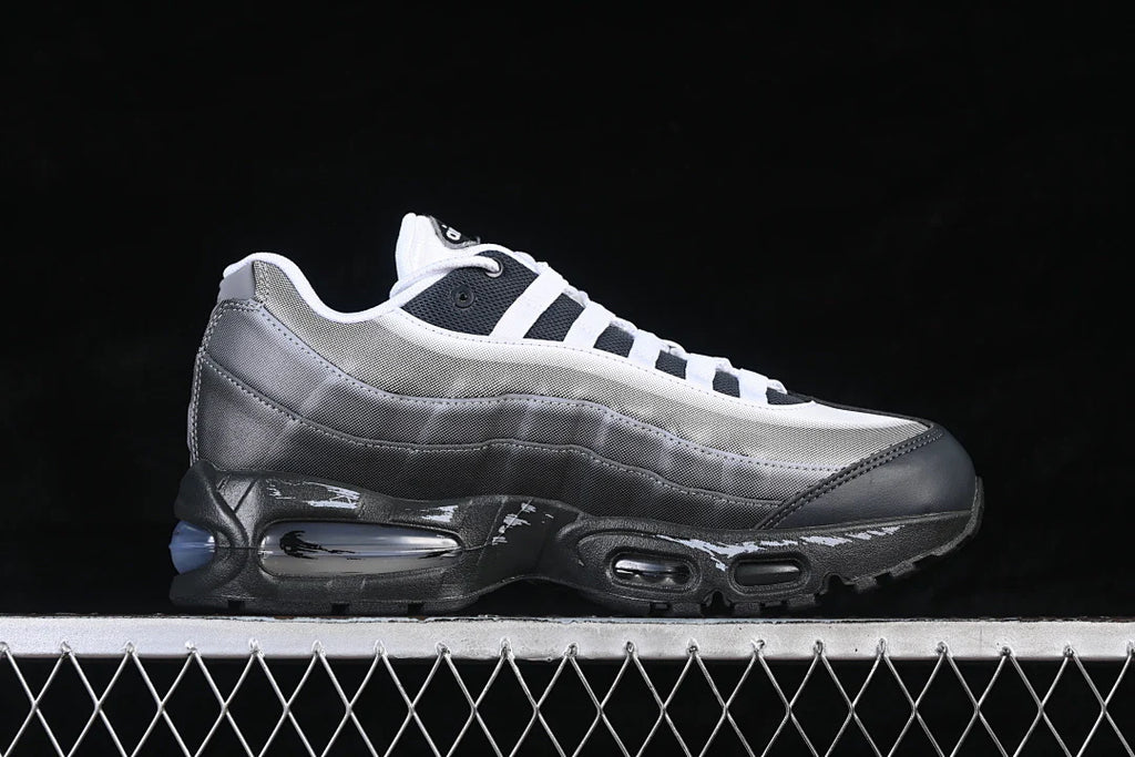 Nike Air Max 95 x Yu-Gi-Oh! "Air Muscle Jonouchi Japan"