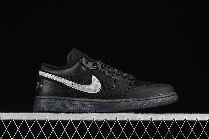 Air Jordan 1 Retro Low "Black White Dark Gum"