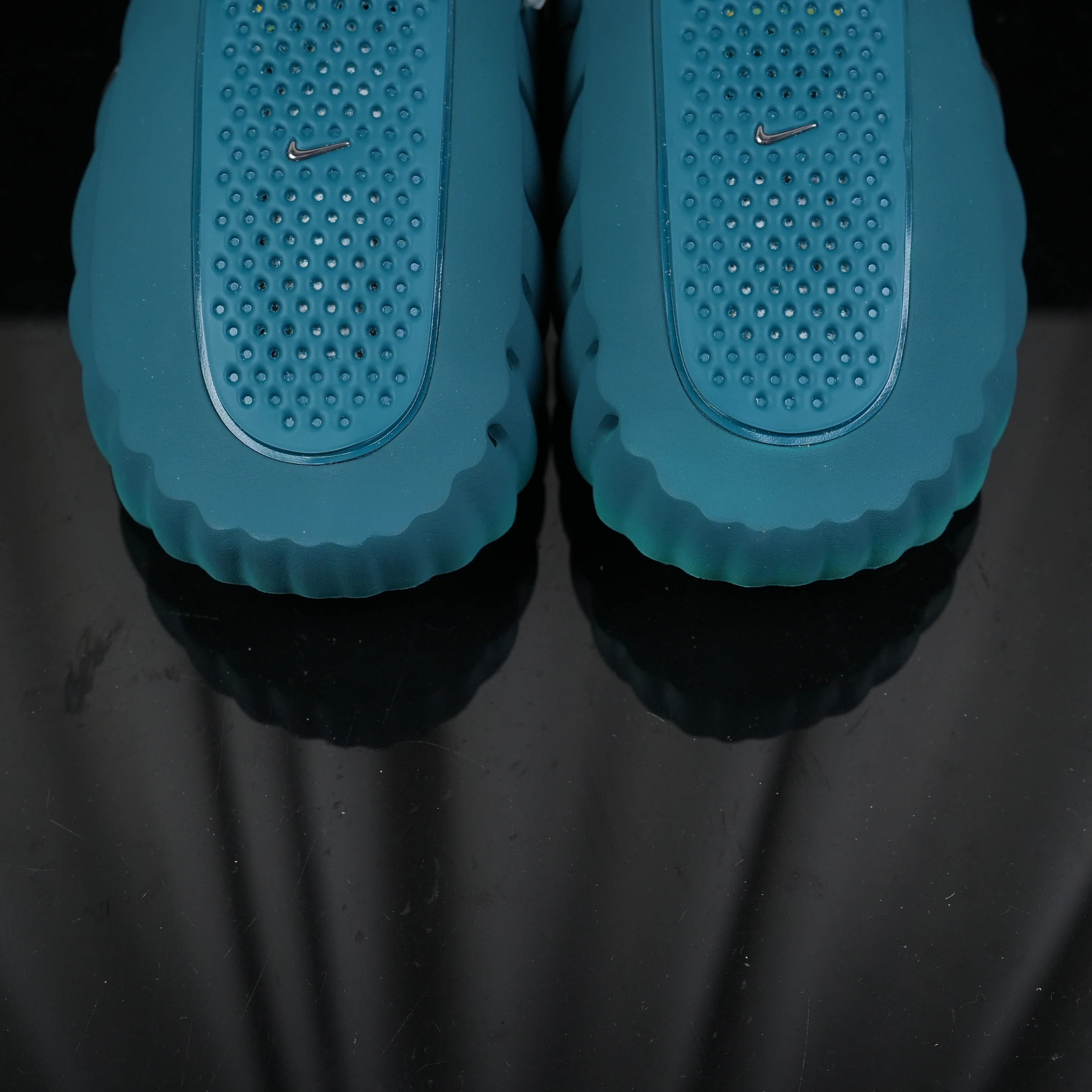 Nike Mind 001 "Geode Teal Light Menta"