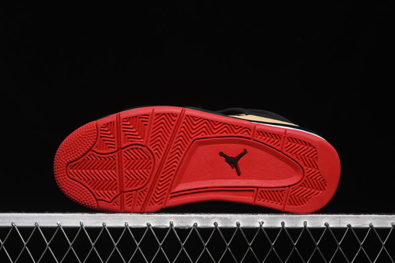 Air Jordan 4 Retro "Pizza"