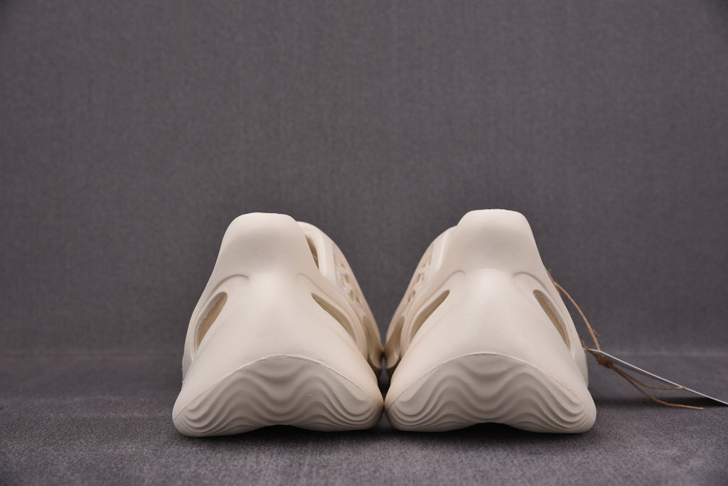 Adidas Yeezy Slide "Foam Runner Ararat"