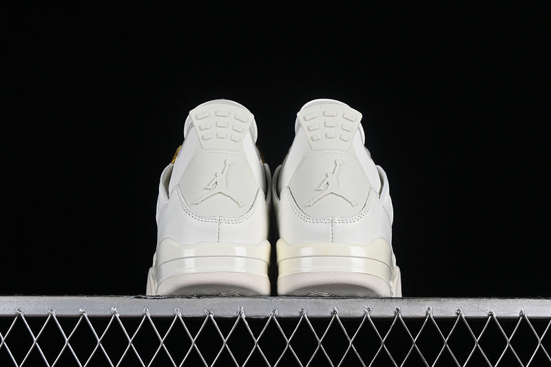 Air Jordan 4 Retro "Metallic Gold"