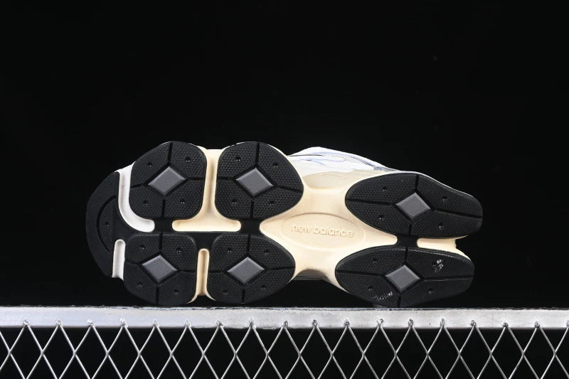NB 9060 "Sea Salt Castlerock"