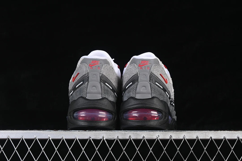 Nike Air Max 95 x UNDEFEATED "Geo Tokyo Bright Crimson"