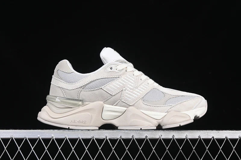 NB 9060 "Moonbeam"