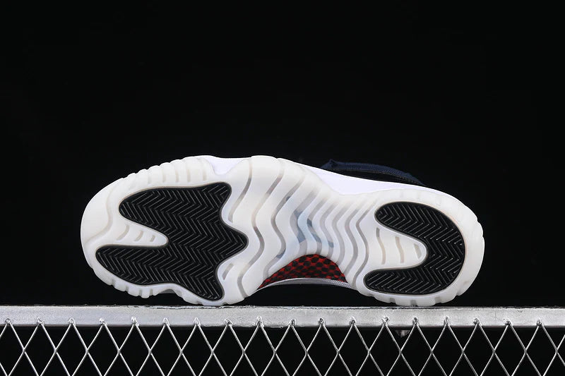 Air Jordan 11 Retro "Navy"