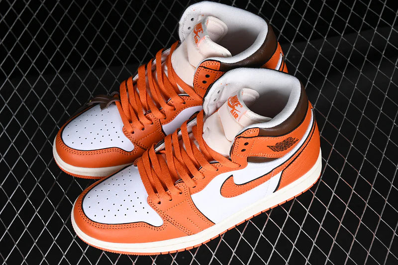 Air Jordan 1 Retro High OG "Starfish"