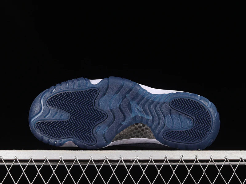 Air Jordan 11 Retro "Midnight Navy"