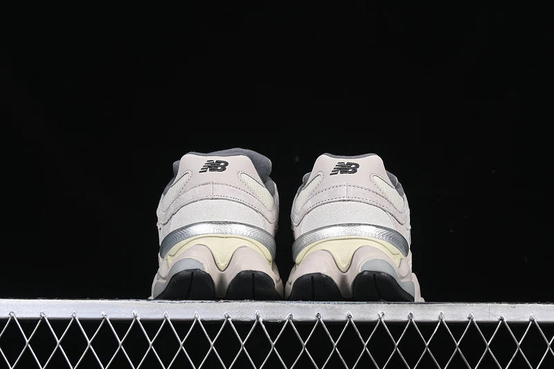 NB 9060 "Sea Salt"
