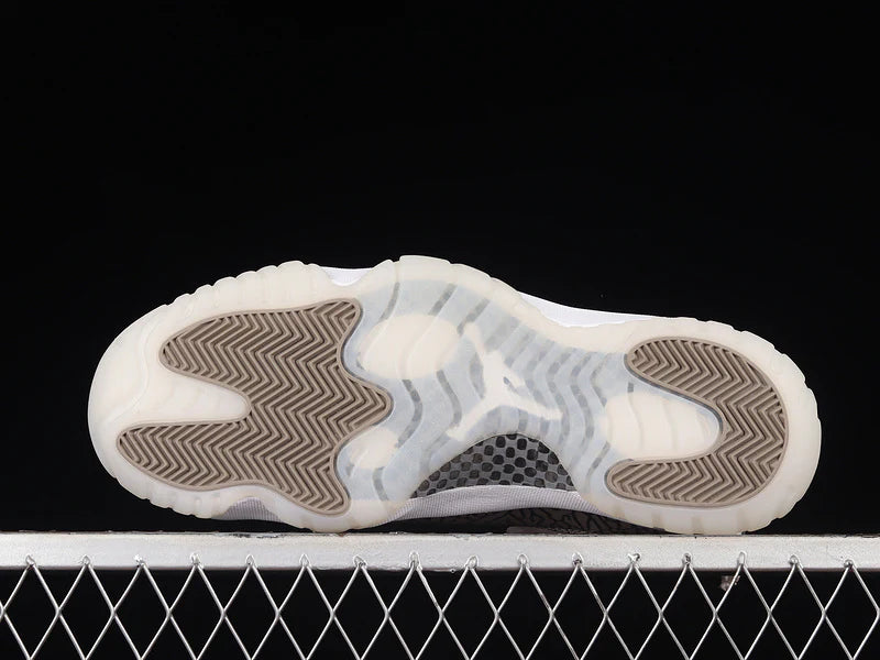 Air Jordan 11 Retro Low "Safari"