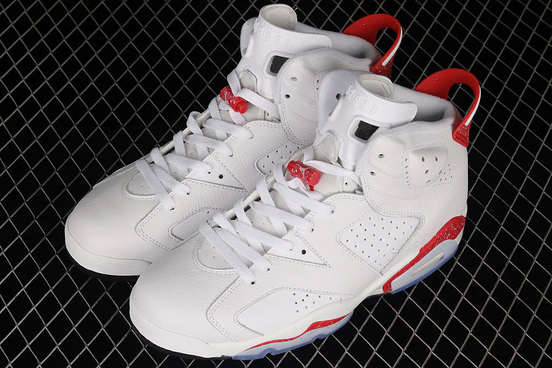 Air Jordan 6 Retro "Red Oreo"