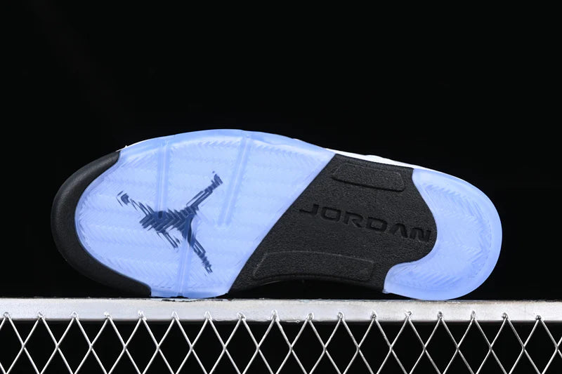 Air Jordan 5 Retro Low "White Wolf Grey"