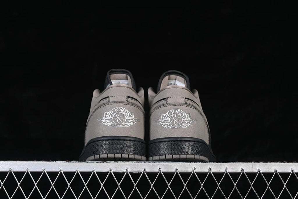 Air Jordan 1 Retro Low "Olive Grey"