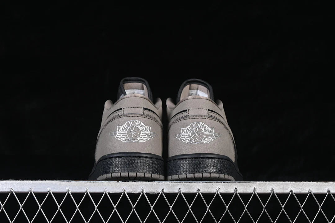 Air Jordan 1 Retro Low "Olive Grey"