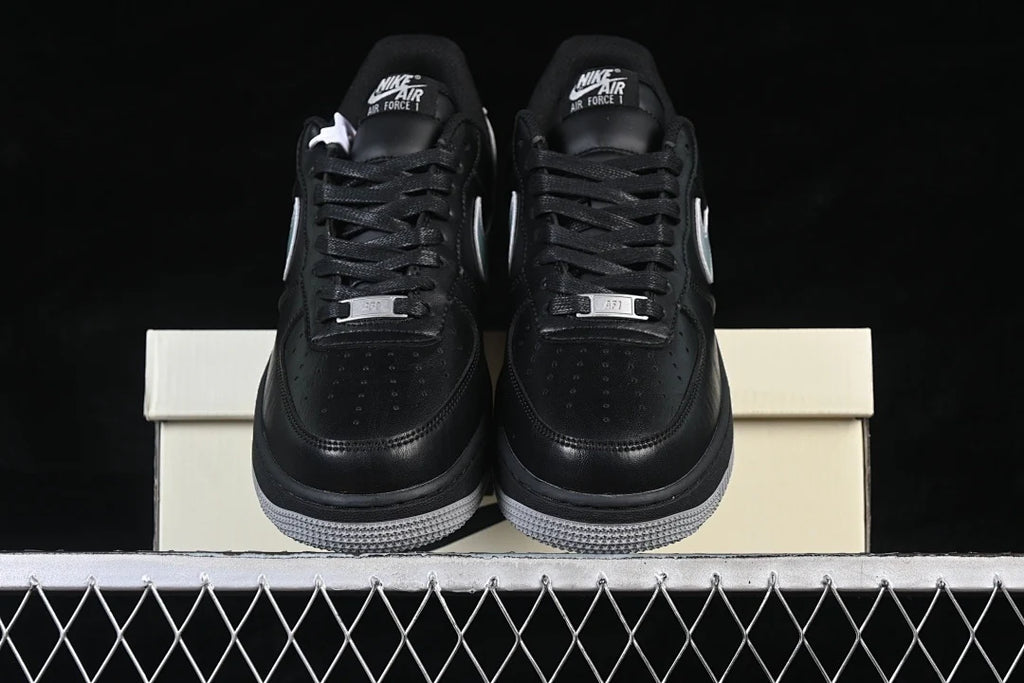 Nike Air Force 1 '07 LV8