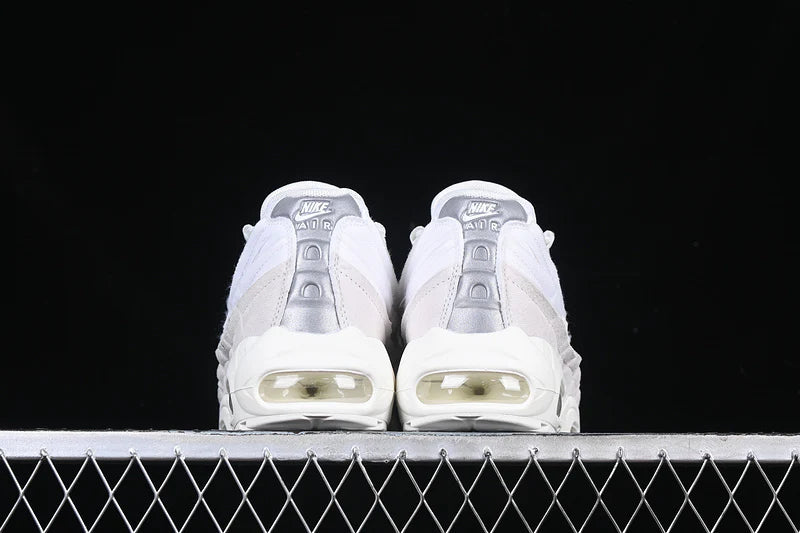 Nike Air Max 95 x Comme Des Garçons "Triple White"
