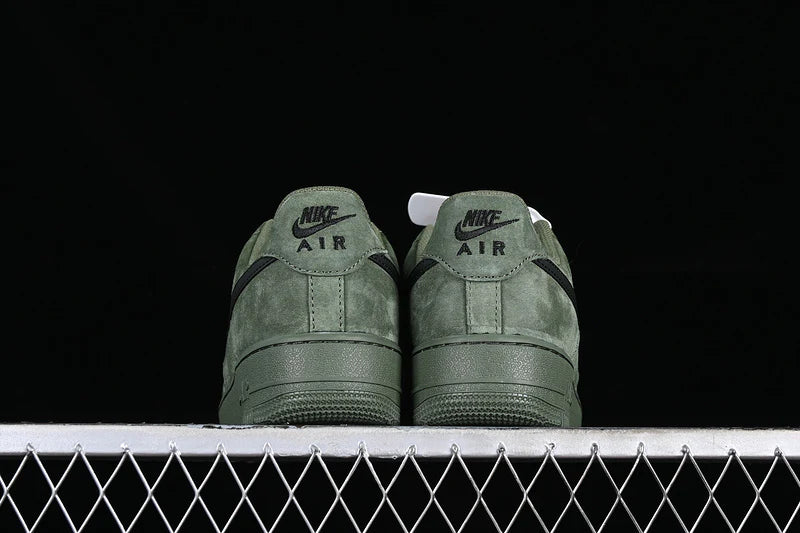 Nike Air Force 1 "Gamuza Olives"