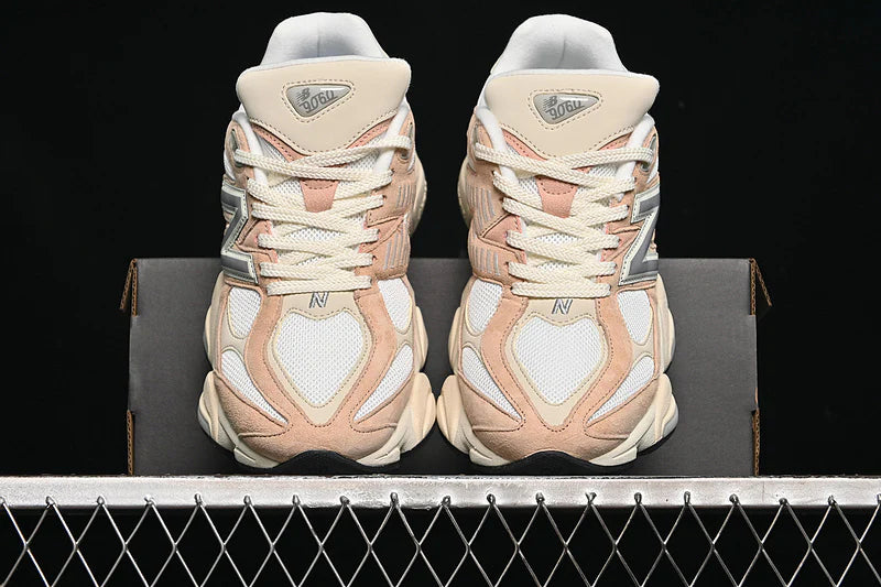 NB 9060 "Vintage Rose"