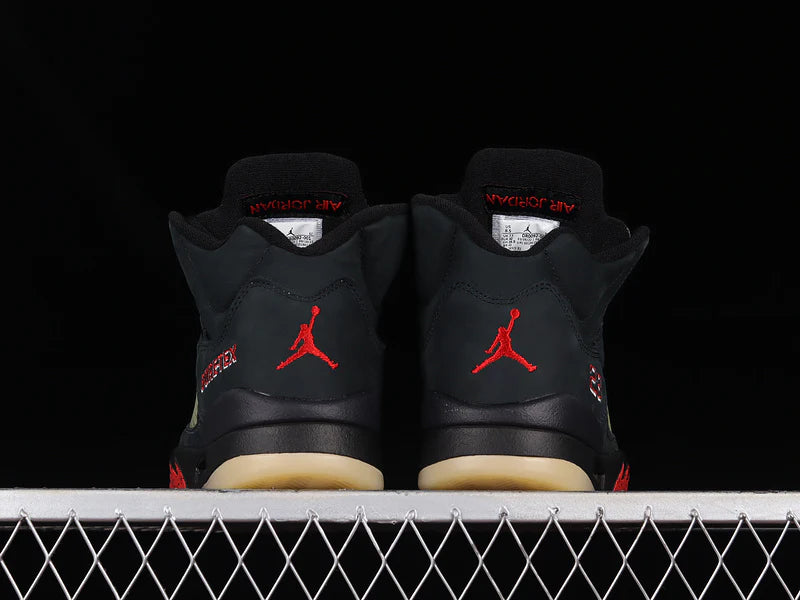 Air Jordan 5 Retro "Gore Tex Off Noir"