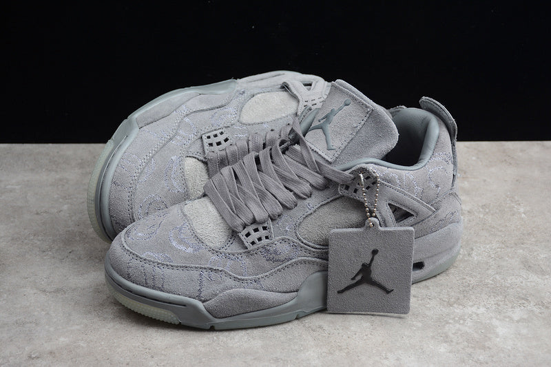 Air Jordan 4 Retro "Kaws"
