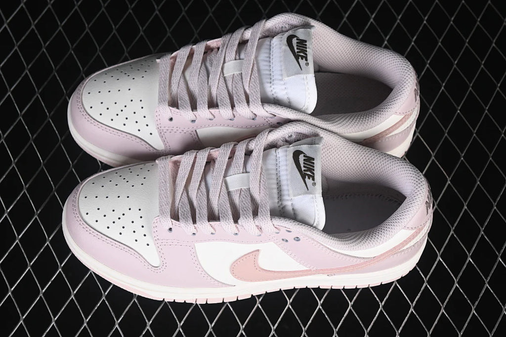 Nike SB Dunk Low "Platinum Violet"