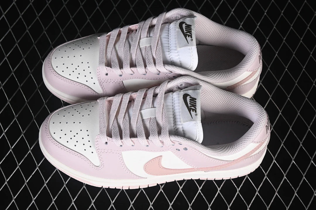 Nike SB Dunk Low "Platinum Violet"